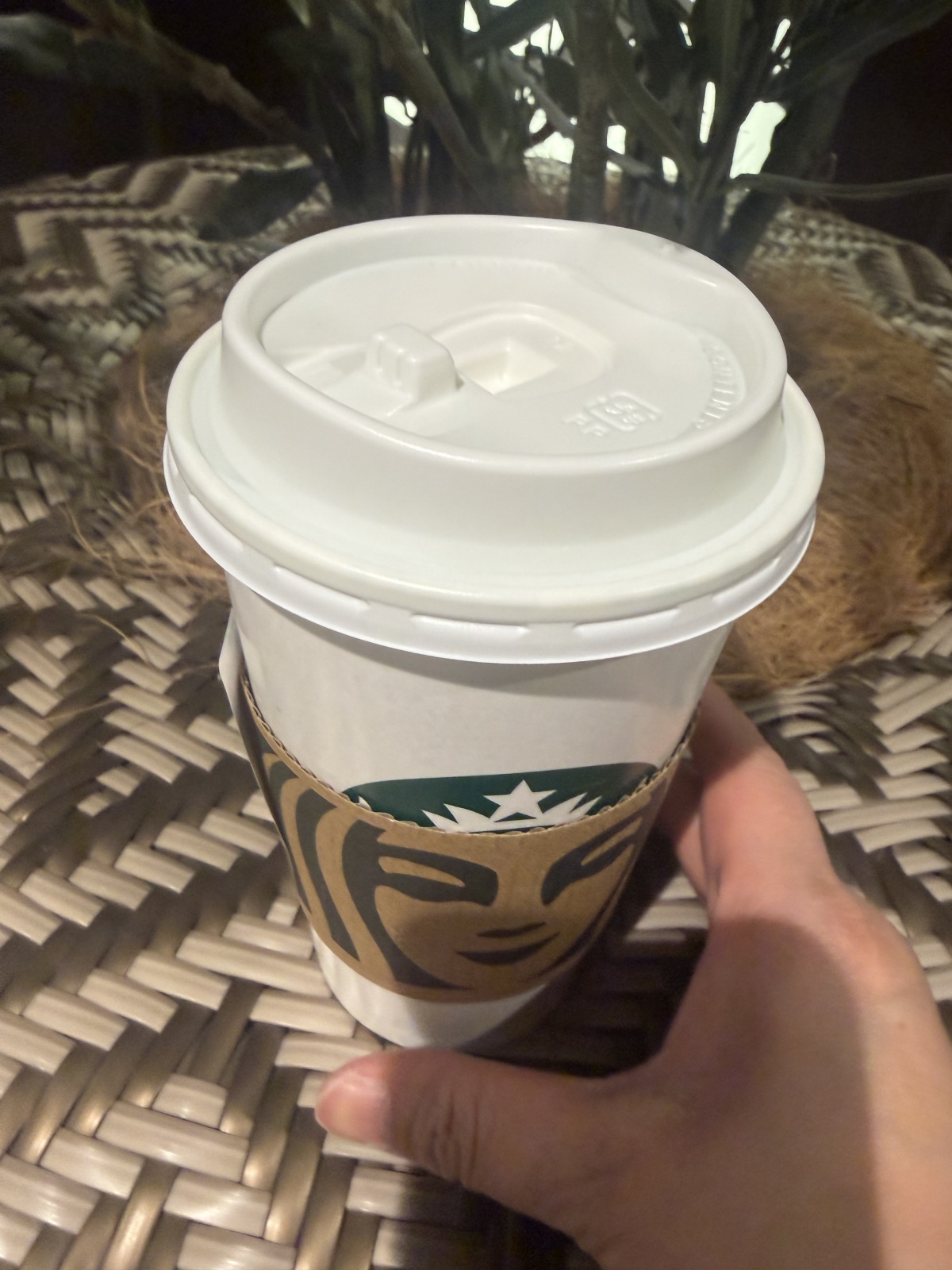 �����e�B�[���e�z�b�g��������